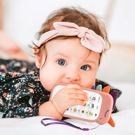 Téléphone en jouet rose