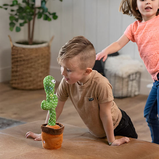 jouet pour bébé vert